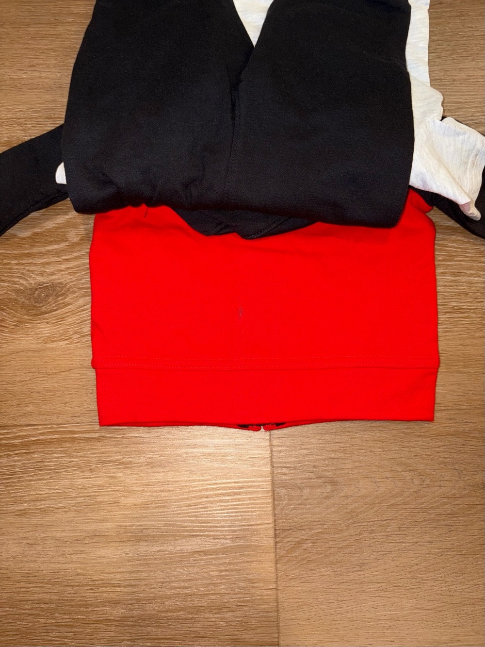 Puma Boys 3 Piece Set Jogger Hoodie Shirt Sz 3-6 Month Red Black New With Stain - Picture 8 of 10